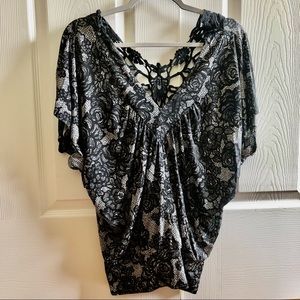 Grass Collection Womens Batwing Top, Size Small, Black & Gray W/ Lace Detail